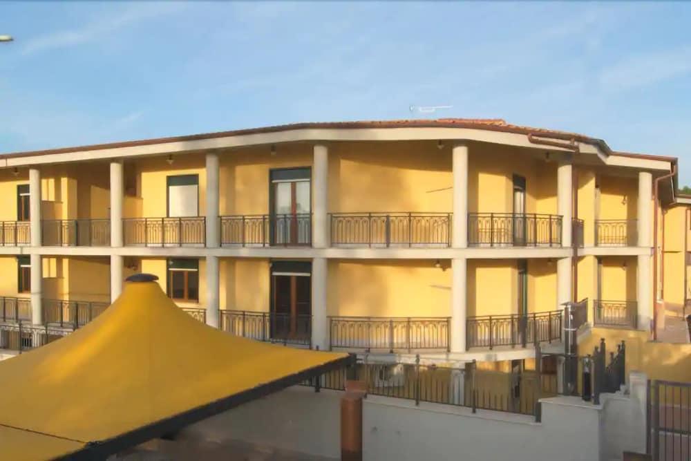Complesso L'Oasi Hotel Aranova ภายนอก รูปภาพ