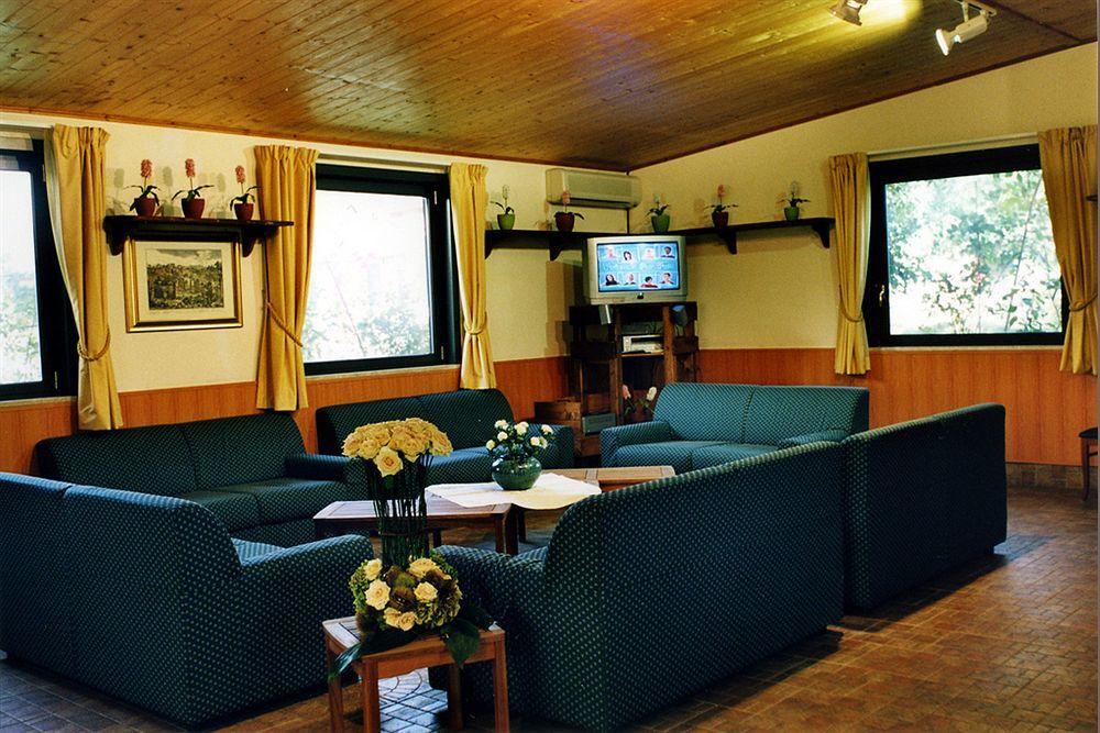 Complesso L'Oasi Hotel Aranova ภายนอก รูปภาพ